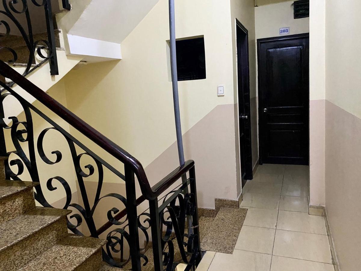 Ngoc Trinh Hotel Хошимин Екстериор снимка