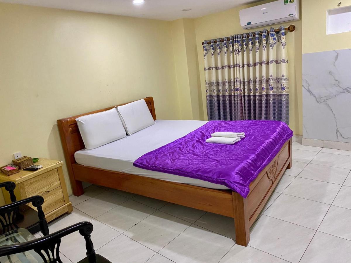 Ngoc Trinh Hotel Хошимин Екстериор снимка