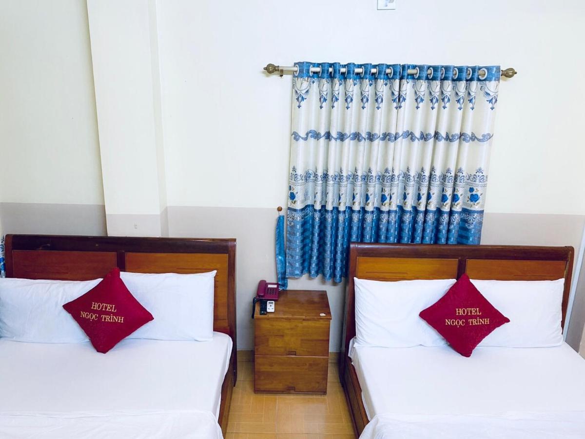 Ngoc Trinh Hotel Хошимин Екстериор снимка
