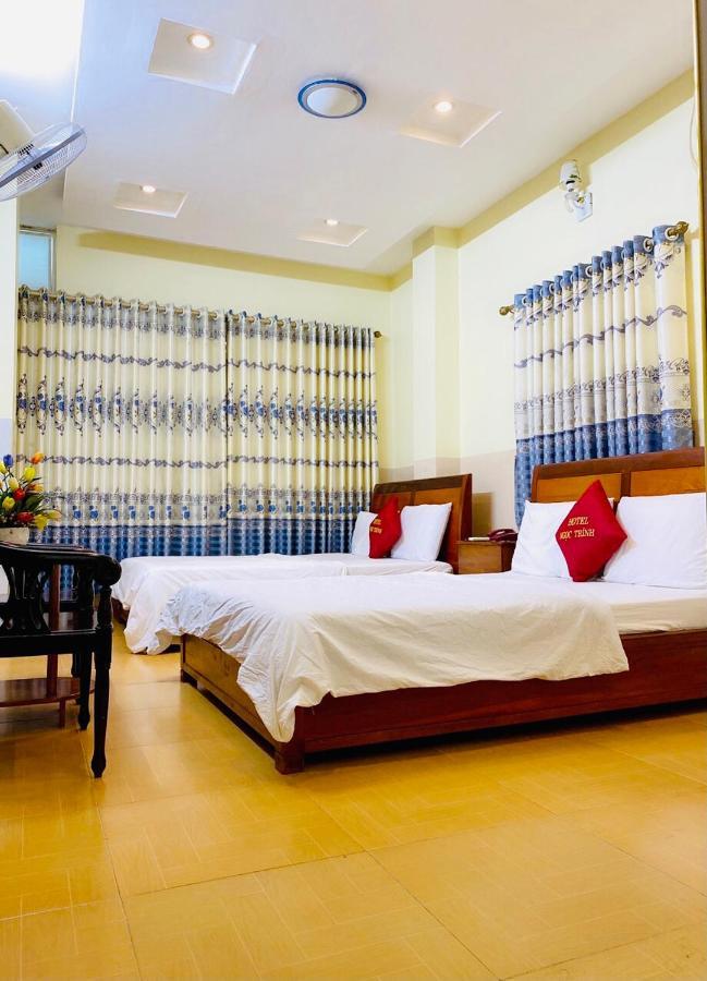 Ngoc Trinh Hotel Хошимин Екстериор снимка